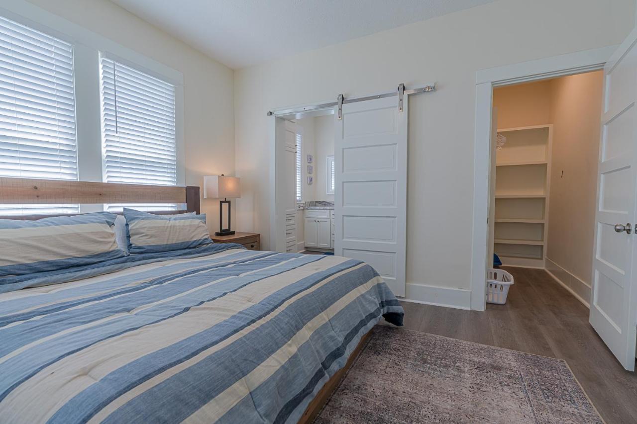 Uptown Cottage Newly Updated Home Near The Strand Galveston Harbor And Utmb מראה חיצוני תמונה